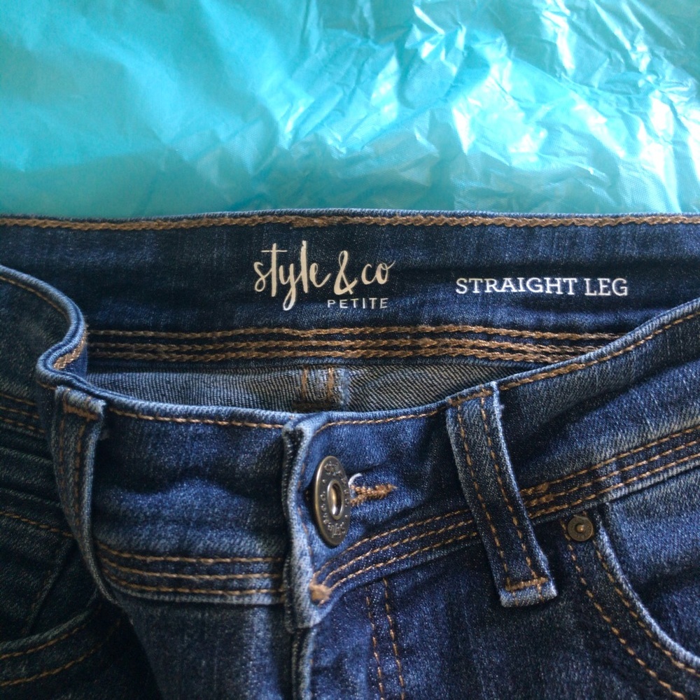 Style & co‎ Jeans size 4PS straight leg - Picture 6 of 7